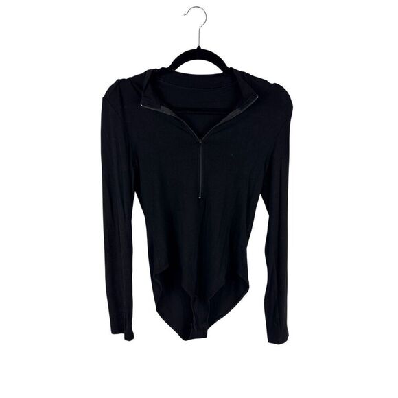 Black Bodysuit with 3/4 zip front- size M - Picture 1 of 6